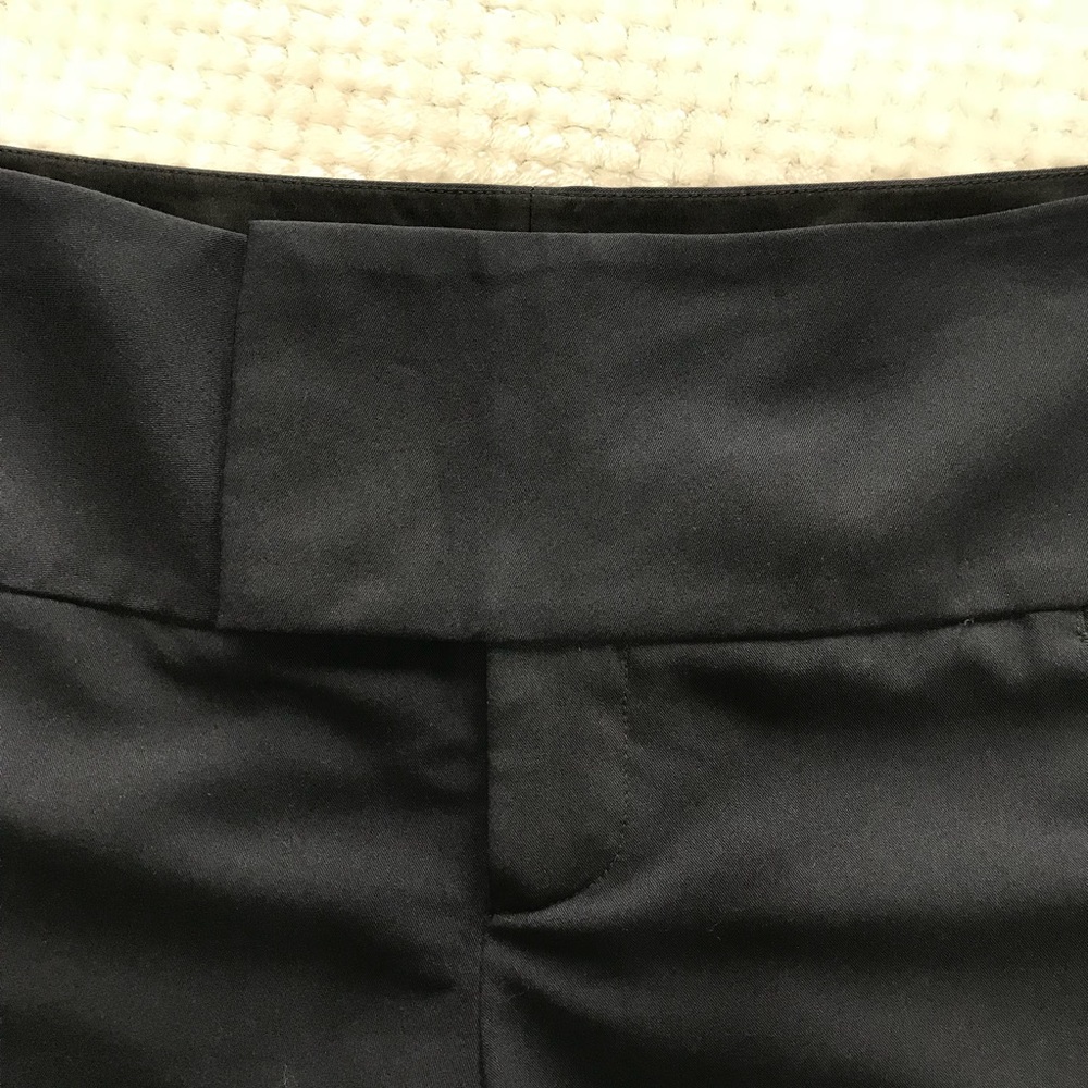 Alvin Valley Black Knee Length Dress Shorts - Picture 3 of 6